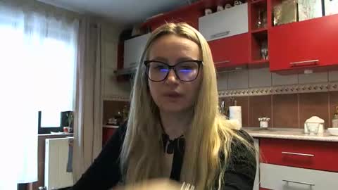 Melly online show from February 26, 2026, 8:02 am