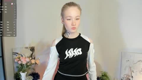 melodievejar online show from January 18, 2026, 4:05 am