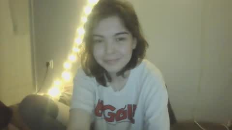 Snapshot of melted_l chatting on December 7, 2024, 9:55 pm krinzhulya online show from December 7, 2024, 9:55 pm