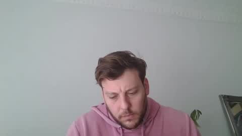 memo20cm online show from January 11, 2025, 11:34 am