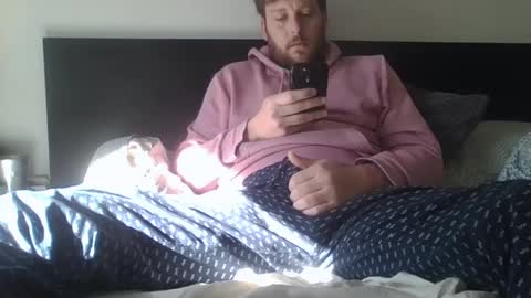 memo20cm online show from January 31, 2025, 11:13 am