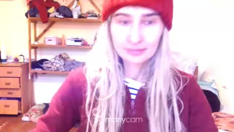 Snapshot of memorningdew chatting on January 6, 2025, 6:25 am Yummygirl online show from January 6, 2025, 6:25 am