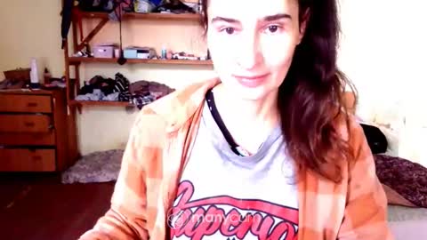 Snapshot of memorningdew chatting on October 23, 2025, 6:23 am Yummygirl online show from October 23, 2025, 6:23 am