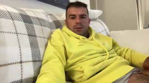 Mercedes190d online show from February 9, 2026, 11:47 am