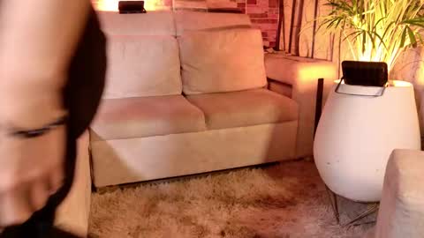 Snapshot of mhatias_ chatting on February 2, 2026, 4:22 am MATHIAS online show from February 2, 2026, 4:22 am