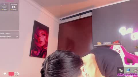 Mia Baker  online show from December 9, 2024, 4:23 am