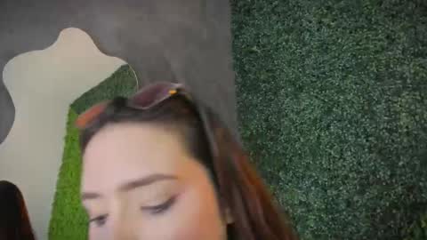 Snapshot of mia_lombana chatting on February 5, 2026, 8:13 pm mia_lombana online show from February 5, 2026, 8:13 pm