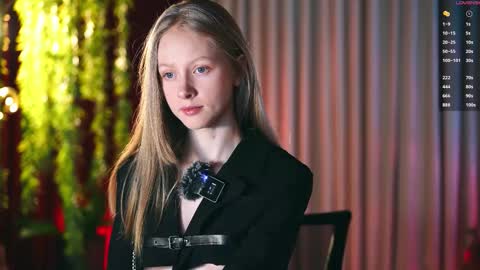 Mia online show from January 9, 2026, 3:48 pm