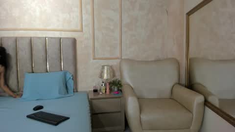 Miaasummer online show from February 16, 2026, 11:28 am