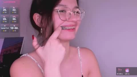Snapshot of miabellee_ chatting on January 18, 2026, 10:35 pm mia online show from January 18, 2026, 10:35 pm
