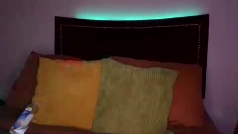 Snapshot of michelle32vandiver chatting on February 28, 2025, 3:04 am carmen savaged online show from February 28, 2025, 3:04 am