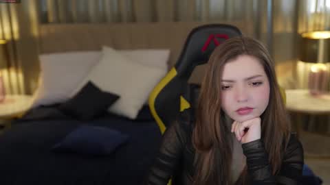 Snapshot of michelleinlove4u chatting on February 23, 2025, 12:37 pm Michelle online show from February 23, 2025, 12:37 pm