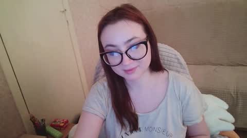 Snapshot of mickywood chatting on February 26, 2026, 11:42 am Micky online show from February 26, 2026, 11:42 am