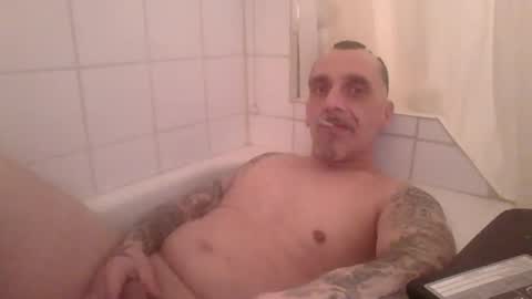 middle123456783939 online show from January 11, 2026, 4:39 am