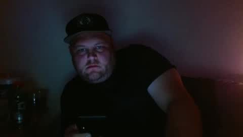 Miggy online show from October 5, 2025, 3:27 am