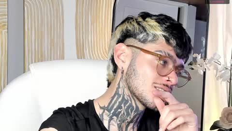 MIHAIL LEROY finally independent model online show from December 26, 2024, 10:52 pm