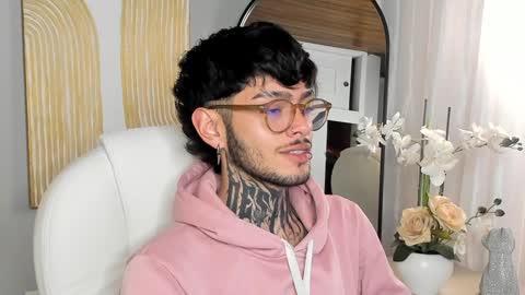 MIHAIL LEROY finally independent model online show from January 27, 2025, 10:16 pm