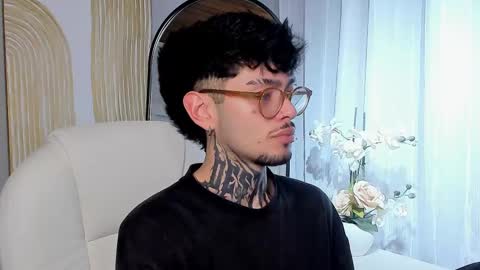 MIHAIL LEROY finally independent model online show from March 11, 2025, 11:26 pm