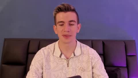 mikael online show from February 4, 2026, 3:01 am