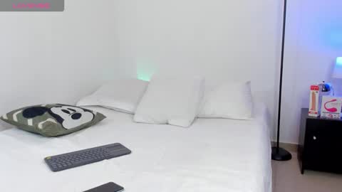 Snapshot of mike__tylor01 chatting on October 22, 2025, 1:33 pm Mike Tylor online show from October 22, 2025, 1:33 pm