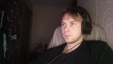 Snapshot of mike_peach chatting on January 15, 2025, 2:38 am mike_peach online show from January 15, 2025, 2:38 am