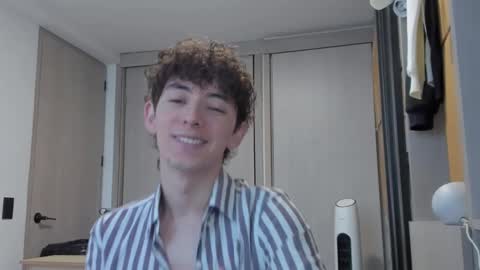 Mikebelf4 online show from September 17, 2025, 9:49 pm