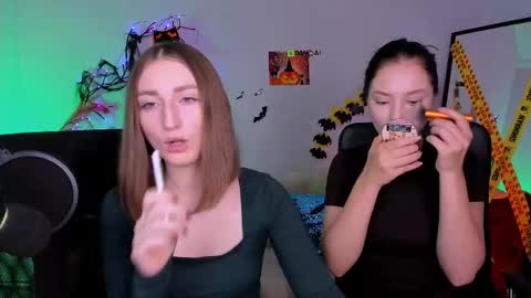 Miki online show from October 23, 2025, 6:13 am