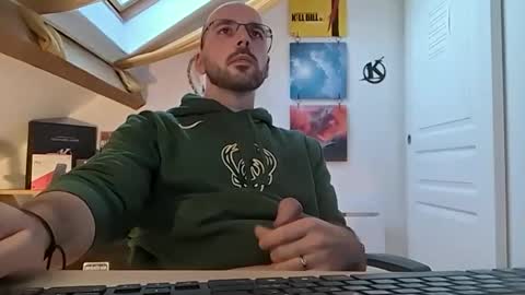 mikmik91 online show from January 13, 2025, 4:08 pm