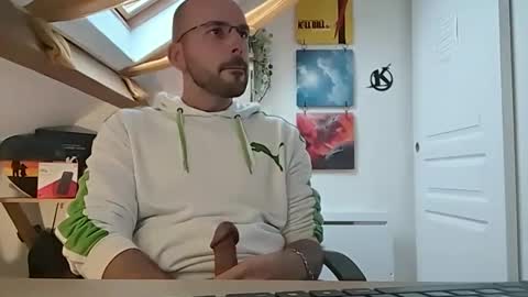 mikmik91 online show from January 29, 2025, 3:26 pm