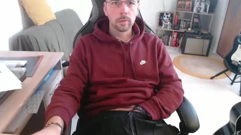 mikmik91 online show from February 20, 2026, 10:27 am