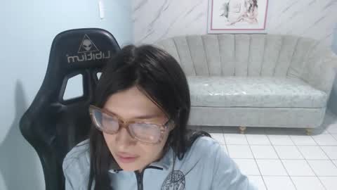 mila_t online show from March 3, 2026, 2:50 am