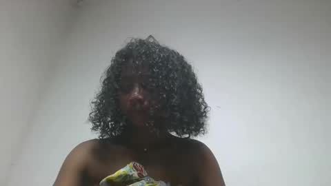 Snapshot of milinasy chatting on February 7, 2026, 8:51 am milinasy online show from February 7, 2026, 8:51 am