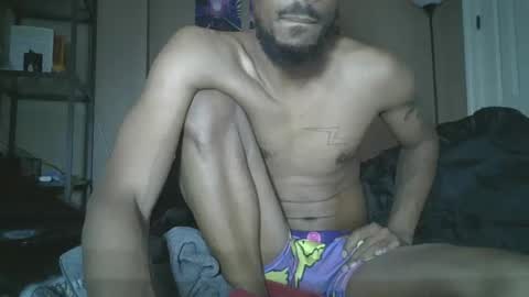 Milk Chocolate Sensei online show from January 5, 2025, 10:50 pm