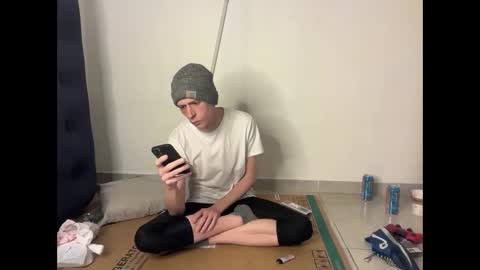 Snapshot of millerjdm chatting on February 6, 2026, 3:22 am SlimnHungOH online show from February 6, 2026, 3:22 am