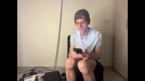 Snapshot of millerjdm chatting on February 17, 2026, 2:19 am SlimnHungOH online show from February 17, 2026, 2:19 am