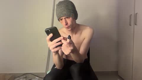 Snapshot of millerjdm chatting on February 19, 2026, 9:11 pm SlimnHungOH online show from February 19, 2026, 9:11 pm