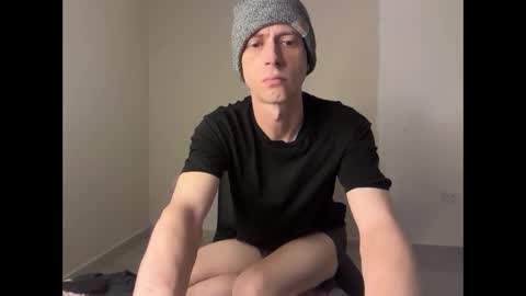 Snapshot of millerjdm chatting on February 27, 2026, 1:38 am SlimnHungOH online show from February 27, 2026, 1:38 am