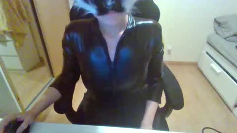 Snapshot of minamask chatting on March 4, 2026, 12:16 am MinaMask online show from March 4, 2026, 12:16 am