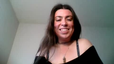 Snapshot of mindfuct chatting on February 8, 2025, 7:49 pm mindfuct online show from February 8, 2025, 7:49 pm