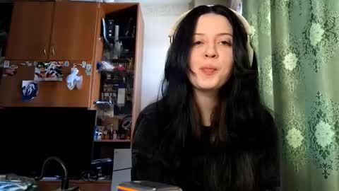 Snapshot of mindyrives chatting on February 15, 2026, 5:59 am Mindy online show from February 15, 2026, 5:59 am