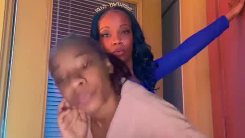 Snapshot of mini_luv chatting on March 2, 2026, 4:36 pm SLIPSLID online show from March 2, 2026, 4:36 pm