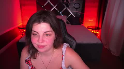 Snapshot of mirandawarm chatting on October 24, 2025, 6:54 am Miranda online show from October 24, 2025, 6:54 am