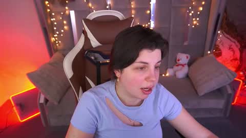 Snapshot of mirandawarm chatting on February 7, 2026, 7:34 am Miranda online show from February 7, 2026, 7:34 am