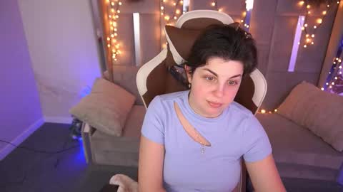 Snapshot of mirandawarm chatting on February 15, 2026, 7:51 am Miranda online show from February 15, 2026, 7:51 am