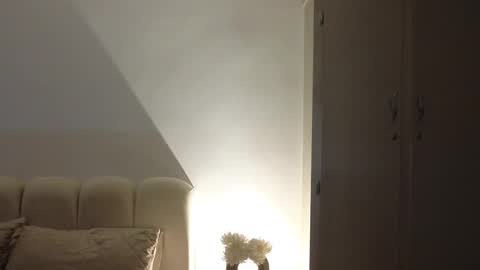 Snapshot of mishelle___7 chatting on February 24, 2026, 3:54 pm Shell online show from February 24, 2026, 3:54 pm