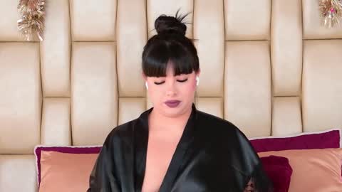 Snapshot of miss_alexxxa_ chatting on December 13, 2025, 8:36 pm Alexa online show from December 13, 2025, 8:36 pm