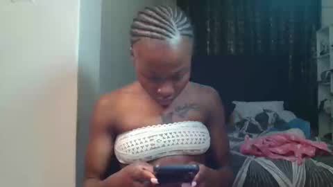 Snapshot of miss_kiarrafit chatting on February 2, 2026, 6:28 pm Miss Kiarrafit online show from February 2, 2026, 6:28 pm