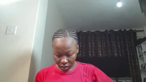 Snapshot of miss_kiarrafit chatting on February 4, 2026, 4:40 am Miss Kiarrafit online show from February 4, 2026, 4:40 am