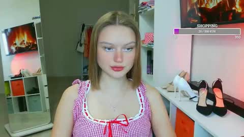 Snapshot of missmariat chatting on November 2, 2025, 9:33 am OneGoddess online show from November 2, 2025, 9:33 am