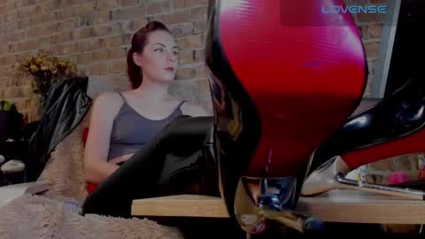 Miss Venus online show from February 23, 2026, 7:06 am